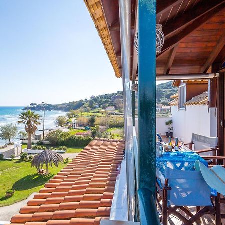 Tonias Houses - Thea House And Vrachos Attic Appartment Alykanas  Bagian luar foto