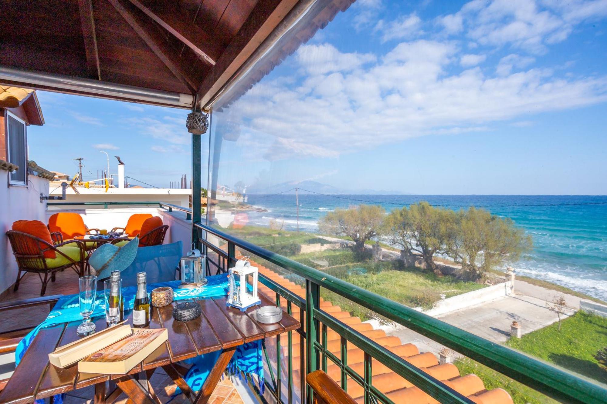 Tonias Houses - Thea House And Vrachos Attic Appartment Alykanas  Bagian luar foto